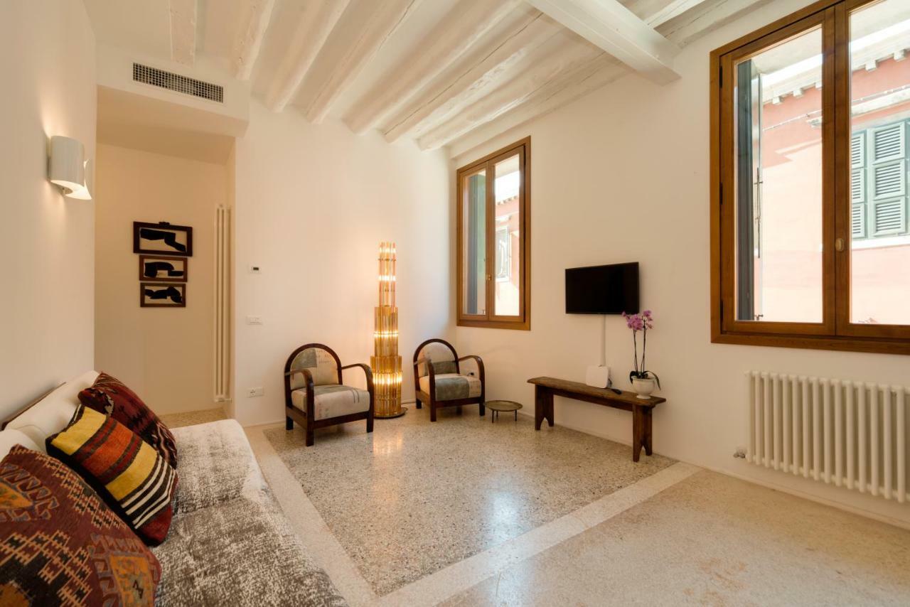 Ca' Dorina Luxury Appartement Venetië Buitenkant foto