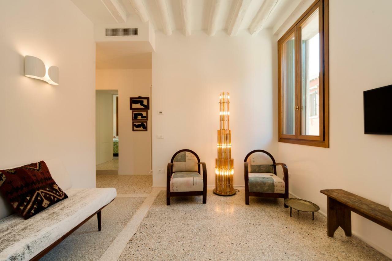 Ca' Dorina Luxury Appartement Venetië Buitenkant foto