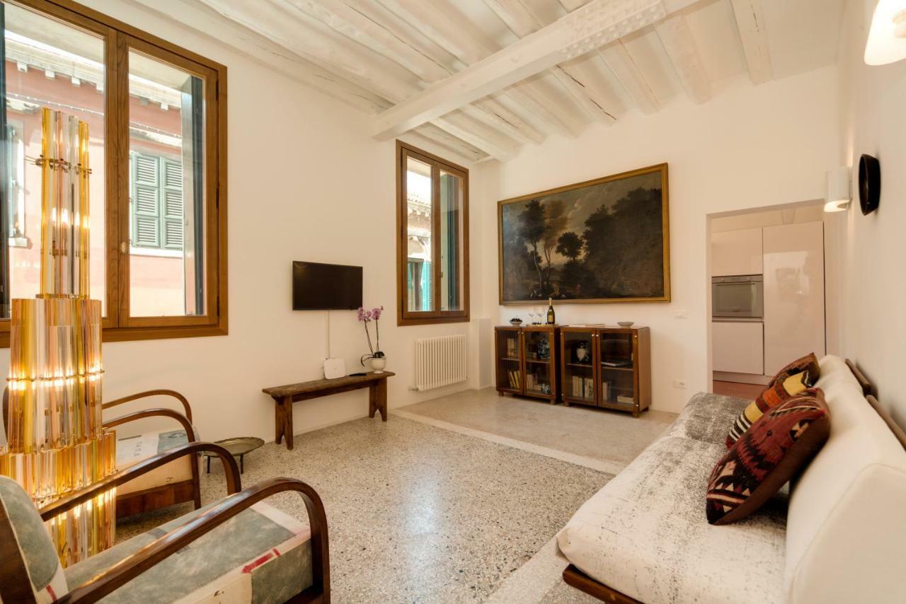 Ca' Dorina Luxury Appartement Venetië Buitenkant foto