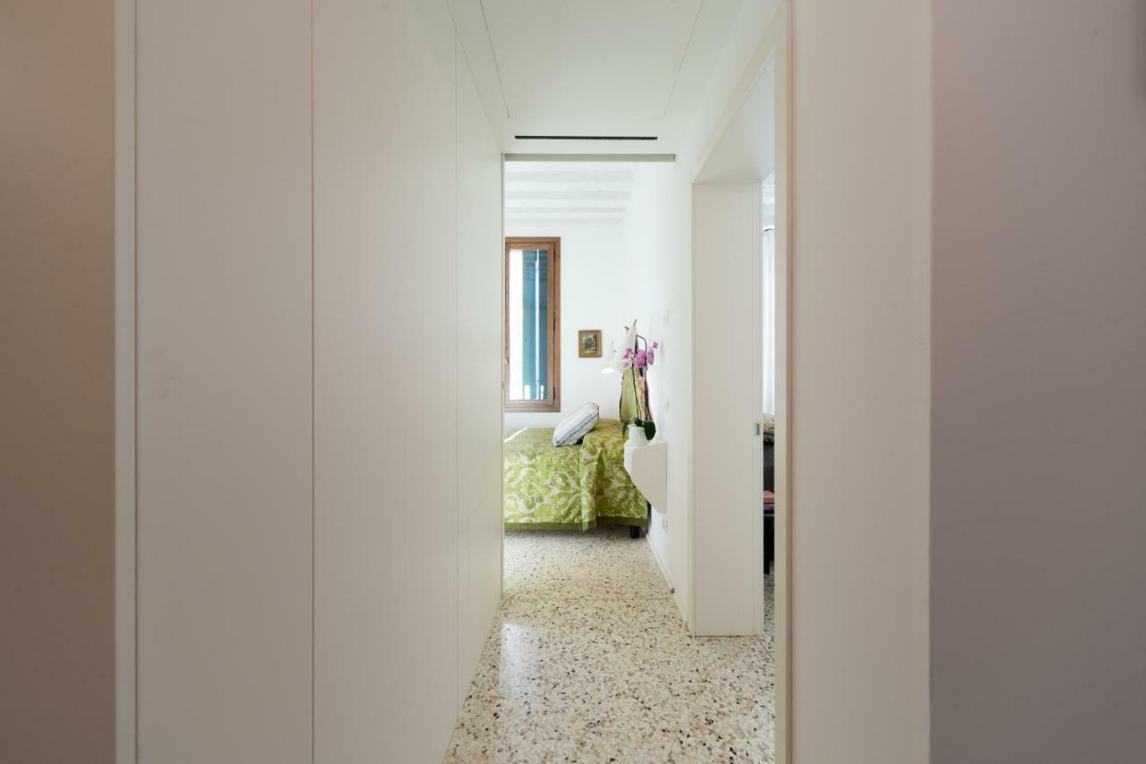 Ca' Dorina Luxury Appartement Venetië Buitenkant foto